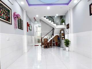 Ngã tư lạc long quân âu cơ, 5 tầng mà chỉ nhích một ba đồng xem chậm là tiếc!