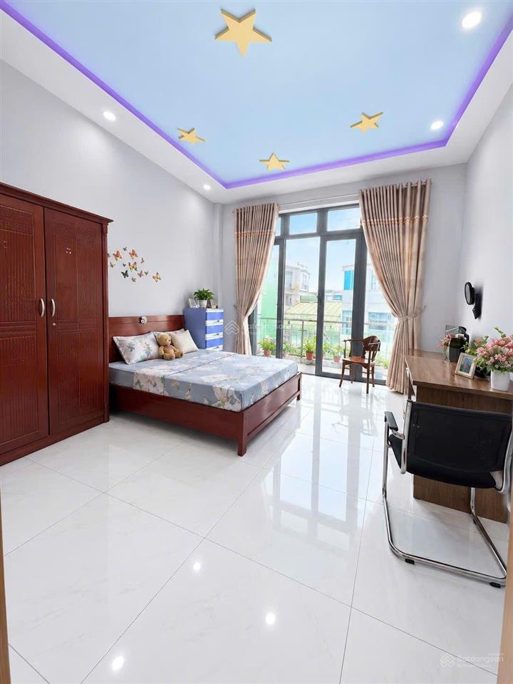 Ngã tư lạc long quân âu cơ, 5 tầng mà chỉ nhích một ba đồng xem chậm là tiếc!