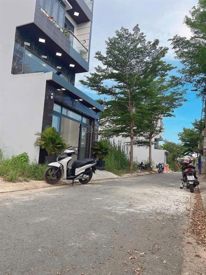 Siêu phẩm nhà đẹp 5 tầng hẻm xe tải thông vài bước chân ra nguyễn văn tạo long thới nhà bè