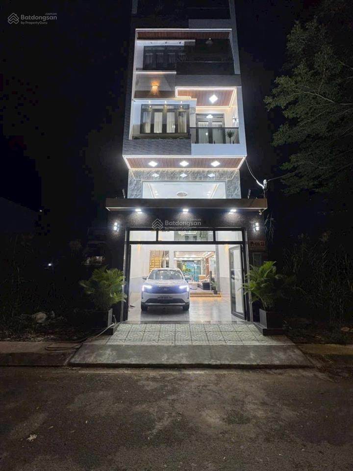 Siêu phẩm nhà đẹp 5 tầng hẻm xe tải thông vài bước chân ra nguyễn văn tạo long thới nhà bè