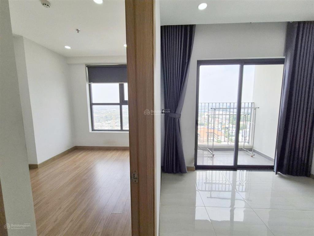 Chính chủ bán căn hộ bcons bee 2pn đang cho thuê giá 5.5tr/tháng sổ hồng đầy đủ