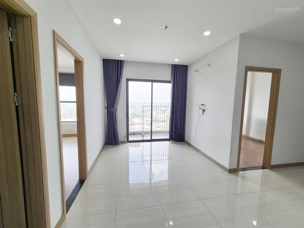 Chính chủ bán căn hộ bcons bee 2pn đang cho thuê giá 5.5tr/tháng sổ hồng đầy đủ