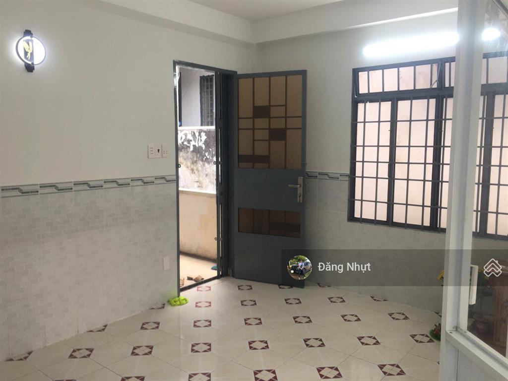 Cho thuê căn hộ chung cư c3 đường tân vĩnh p. 6 q. 4  vị trí trung tâm, tiện di chuyển các quận
