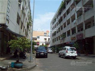 Giảm 200tr bán chung cư trần quang diệu, p.13, q3  nhà trống, sổ hồng đầy đủ