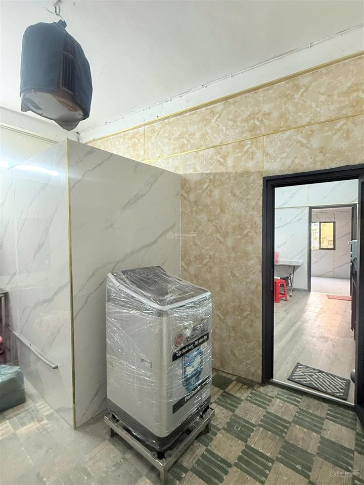 Gấp gấp nhỉnh 2 tỷ !!! bán căn hộ chung cư đường bình thới q11  sổ hồng riêng