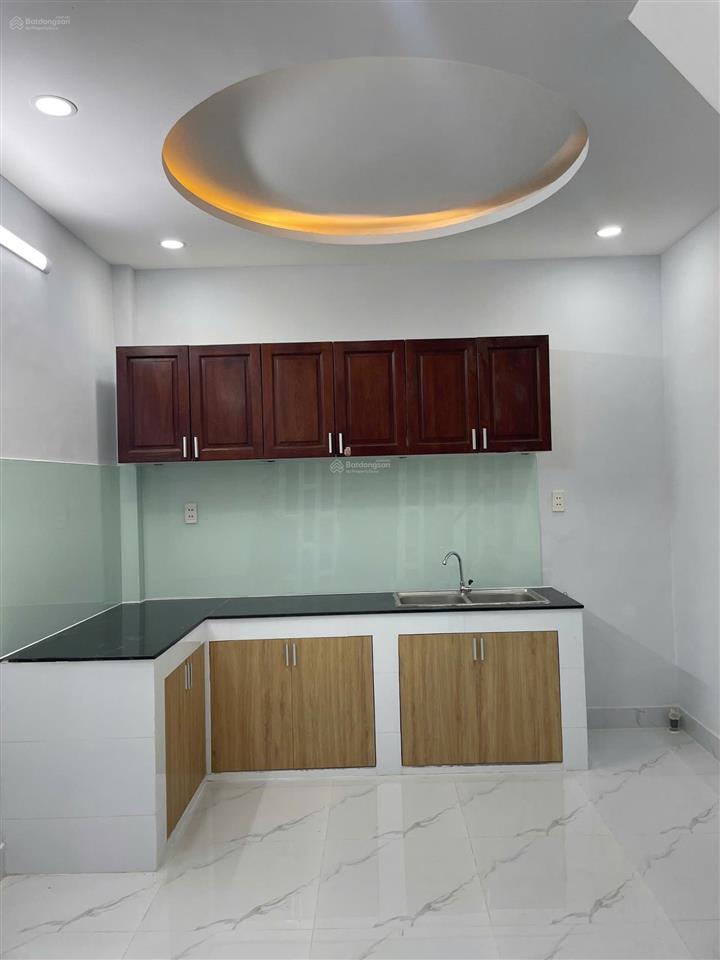 Bán nhà đường đất thánh, phường 6, quận tân bình  sổ hồng chính chủ  giá bán 4,4 tỷ