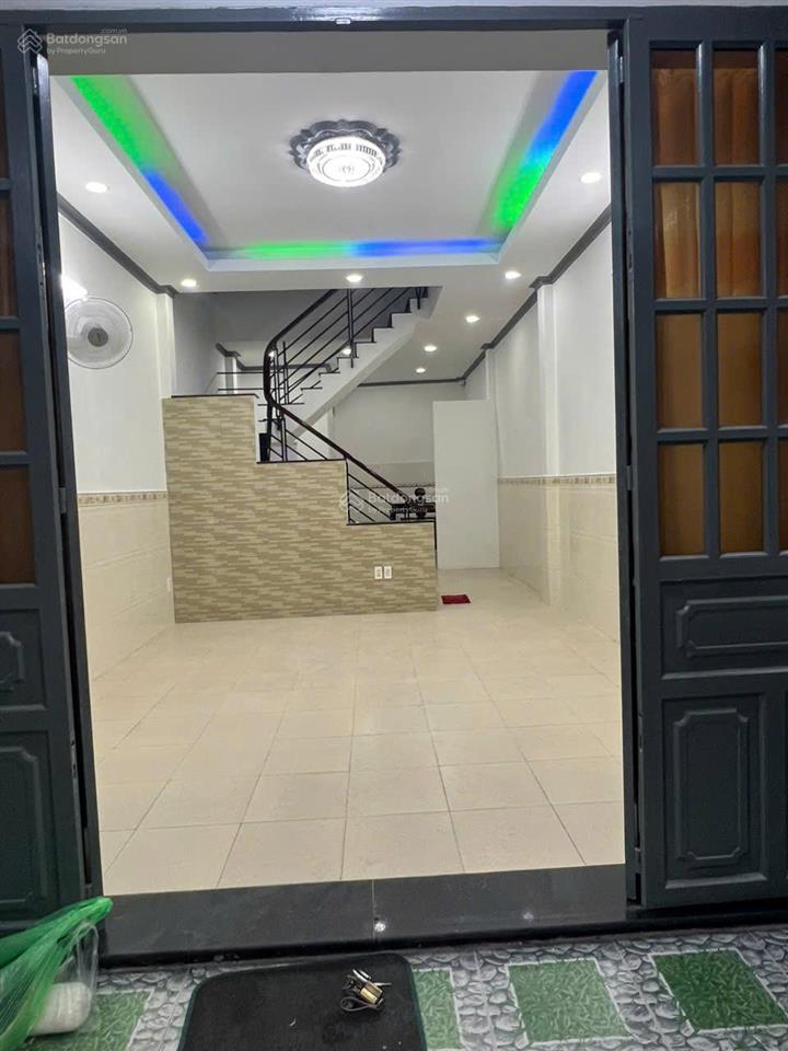Ngộp bank bán gấp nhà hẻm xe hơi đường huỳnh văn nghệ, p.15, tân bình  4 x 12 sổ a4  giá 6,6 tỷ