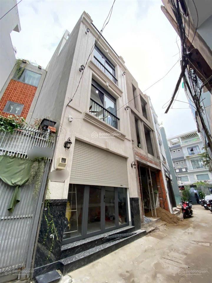 Giảm sâu 1,2 tỷ xe hơi ngủ nhà thông số vàng 4x10m, 5 tầng cách mt vài bước chân  sổ a4  chỉ 9 tỷ