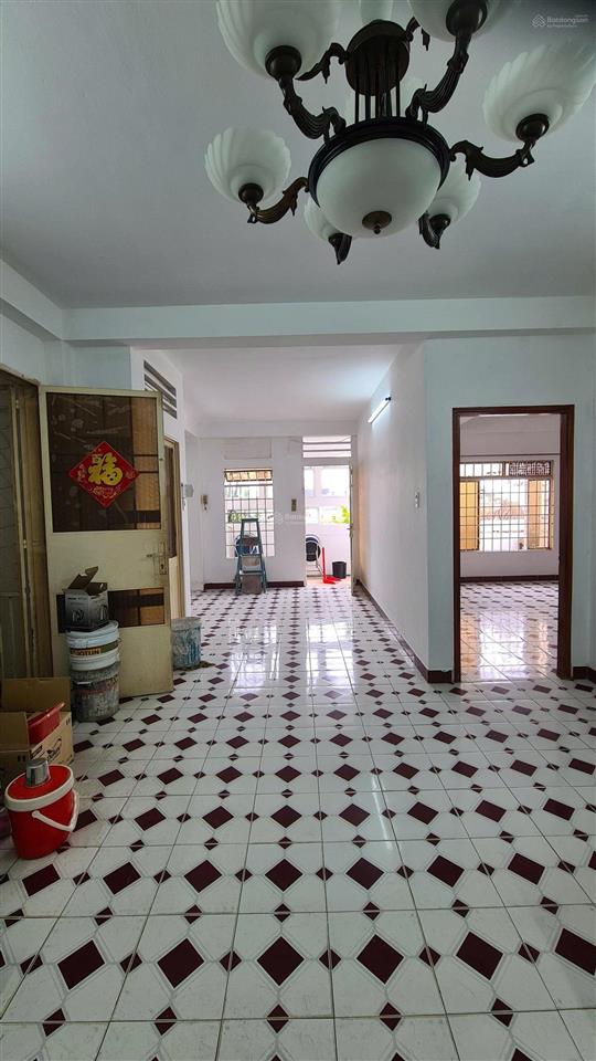 Cần bán cc căn góc tân vĩnh, q4  sổ hồng riêng, diện tích lớn 93m2