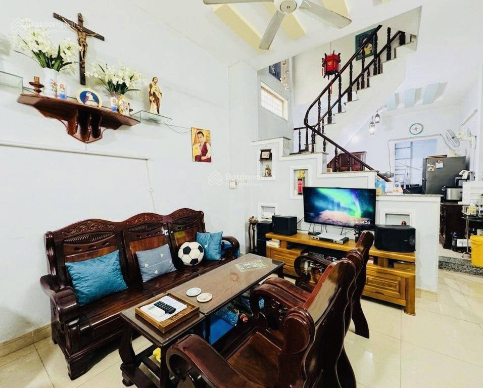 Chủ gửi nhà 3 tầng  đường 6m thông 60m2 tân kỳ tân quý  siêu thị aeon tân phú
