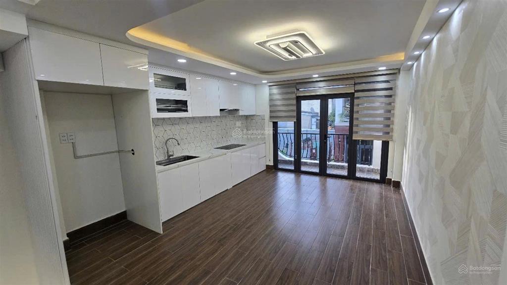 Bán nhà khu phân lô hoa sứ, sát aeon tân phú, đường 8m thông, 4 tầng, 4 x14, hơn 8 tỷ