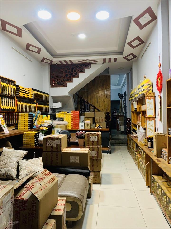 Mặt tiền kinh doanh khu họ lê tân phú 5 tầng  ngang 4 dài 18,5m5pn  6wc  hơn 10 tỷ