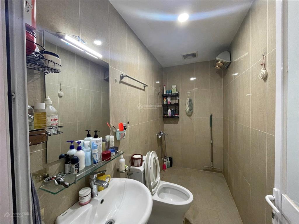 Chính chủ cần bán gấp 2n2vs chung cư green star, thành phố giao lưu, phạm văn đồng, bắc từ liêm