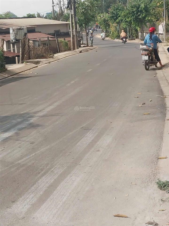 Bán nhà mt huỳnh thị mài  hóc môn, dt 113,7m2, full thổ, shr, vị trí kinh doanh đa ngành nghề