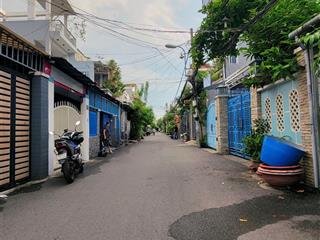 188m2 xây 4 tầng có hầm chuẩn 5.7m*33m giá tốt chỉ 13.9 tỷ tl