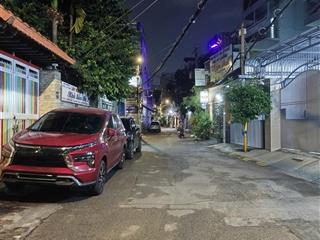 Chdv dòng tiền 5% vị trí đẹp kết cấu tốt giá 12.x tỷ