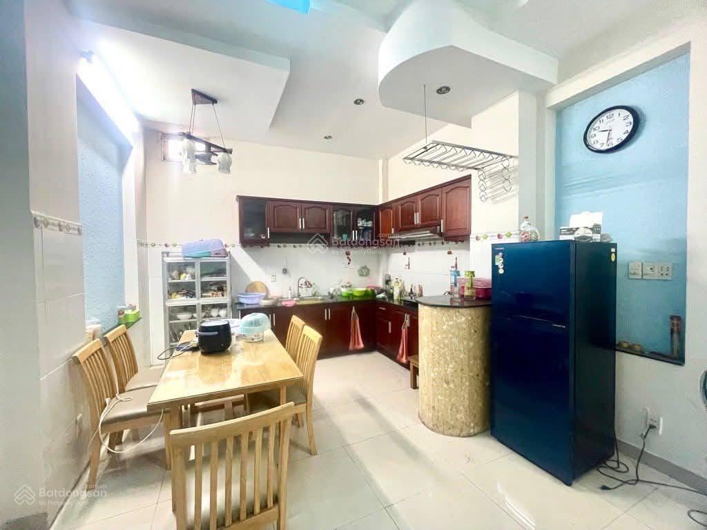 Thống nhất 4 tầng x 84m2 hẻm 6m 5pn khép kín chỉ 6.9 tỷ