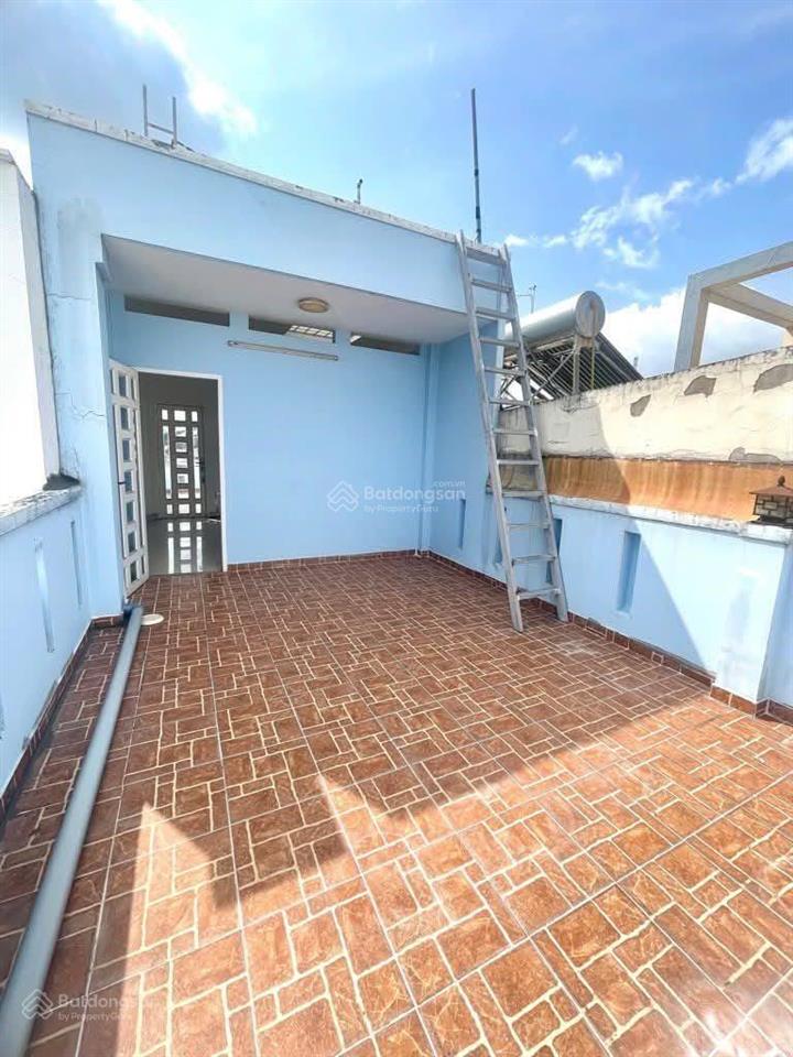 Thống nhất, p11, 83m2 x 4 tầng, 5pn hẻm 6m sổ vuông a4 chỉ 6.9 tỷ