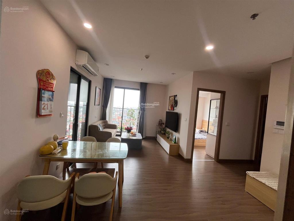 Chính chủ bán gấp chcc n07 trần quý kiên 60m2 tầng 10 giá rẻ nhỉnh 4 tỷo98889023ba