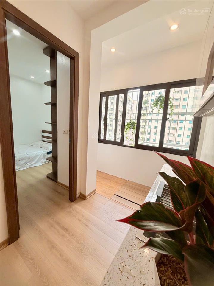 Chính chủ bán gấp chcc hoàng đạo thúy 60m2 (3pn+1wc) giá siêu rẻ  full nội thất tầng 8 giá 5,x tỷ