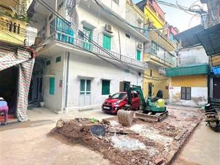 Bán đất văn la văn phú hà đông dt 46m, lô góc, ô tô đỗ cửa, đường thông vòng quanh.