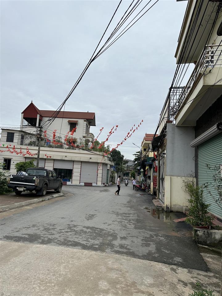 Đất tràng an phường chương mỹ, hà nội giáp biên giang hà đông dt 36m, lô góc ô tô 7 chỗ đỗ cửa