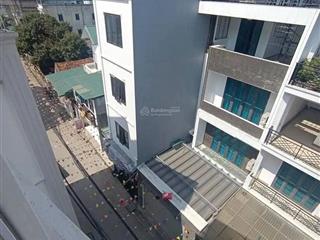 Bán nhà mặt phố yên bình yên nghĩa hà đông dt 35/40m, 5 tầng lô góc, 2 ô tô tránh, kinh doanh