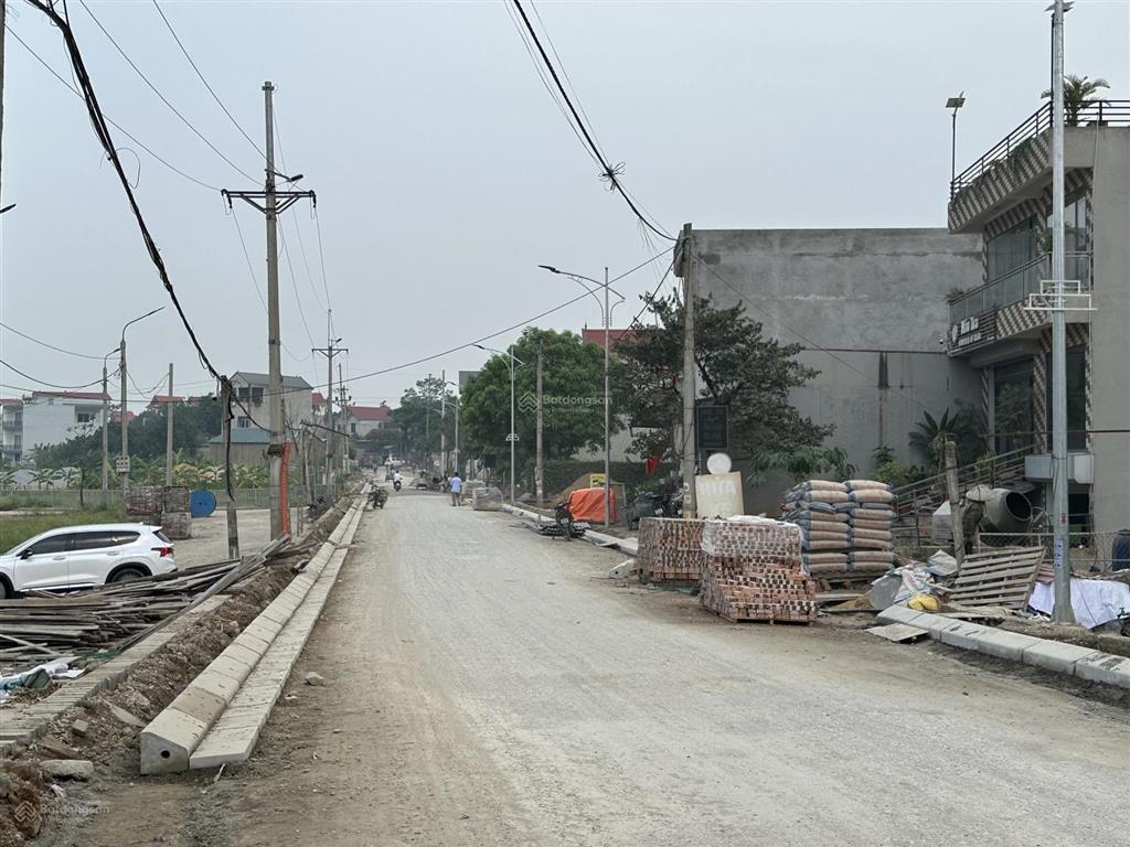 Đất đấu giá xã hữu văn chương mỹ hà nội dt 115m giá hơn 3 tỷ, đường thông ô tô tránh.