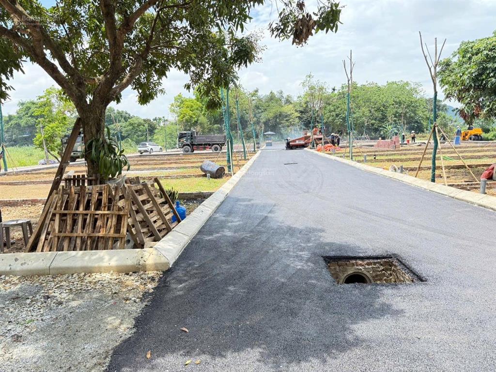 Bán đất nam phương tiến chương mỹ (xuân mai mới) 85m giá 1.45 tỷ, đường tô tránh, full tiện ích