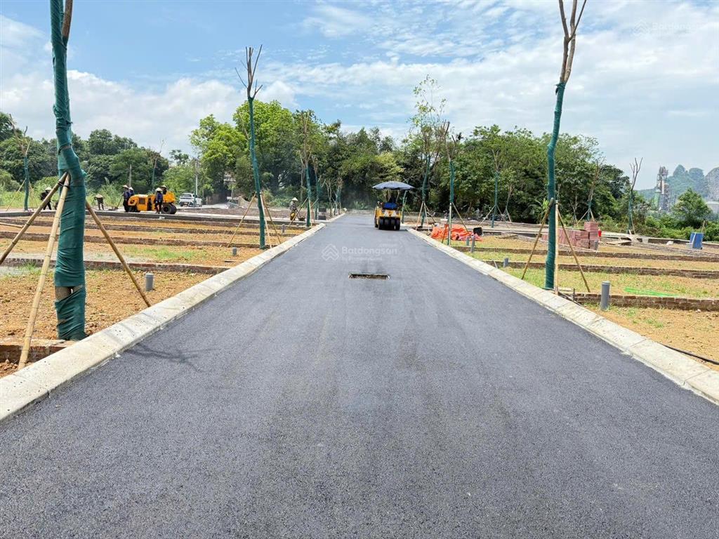 Bán đất nam phương tiến chương mỹ (xuân mai mới) 85m giá 1.45 tỷ, đường tô tránh, full tiện ích