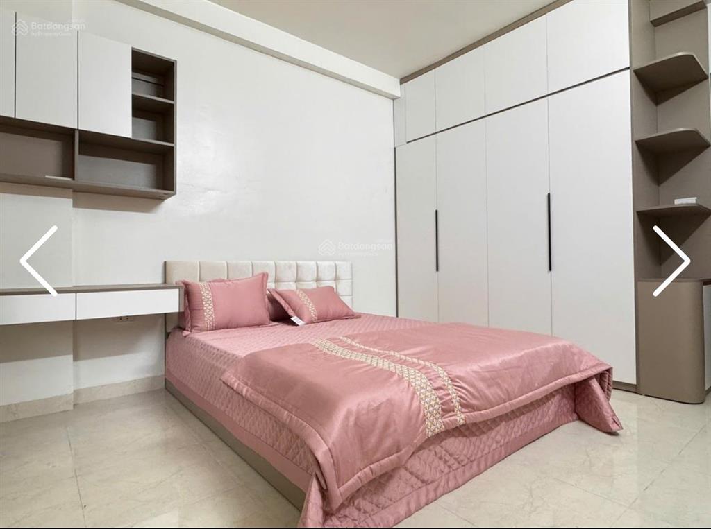 Nhà đường bờ mương đa sỹ, kiến hưng, hà đông. dt 32m, 5 tầng, hơn 6 tỷ. đúng 20m ra ô tô tránh