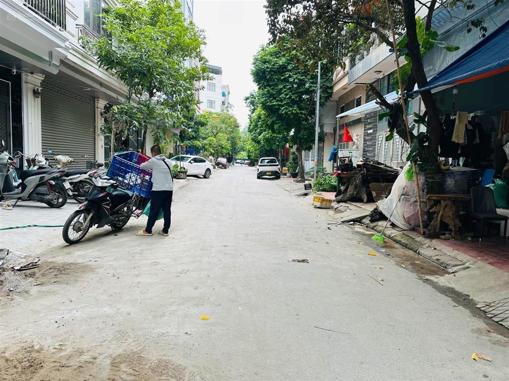 Văn phú hà đông 50m2, 5 tầng, phân lô, 4 ô tô tránh đỗ, thang máy, thông sàn kinh doanh nhỉnh 15 tỷ