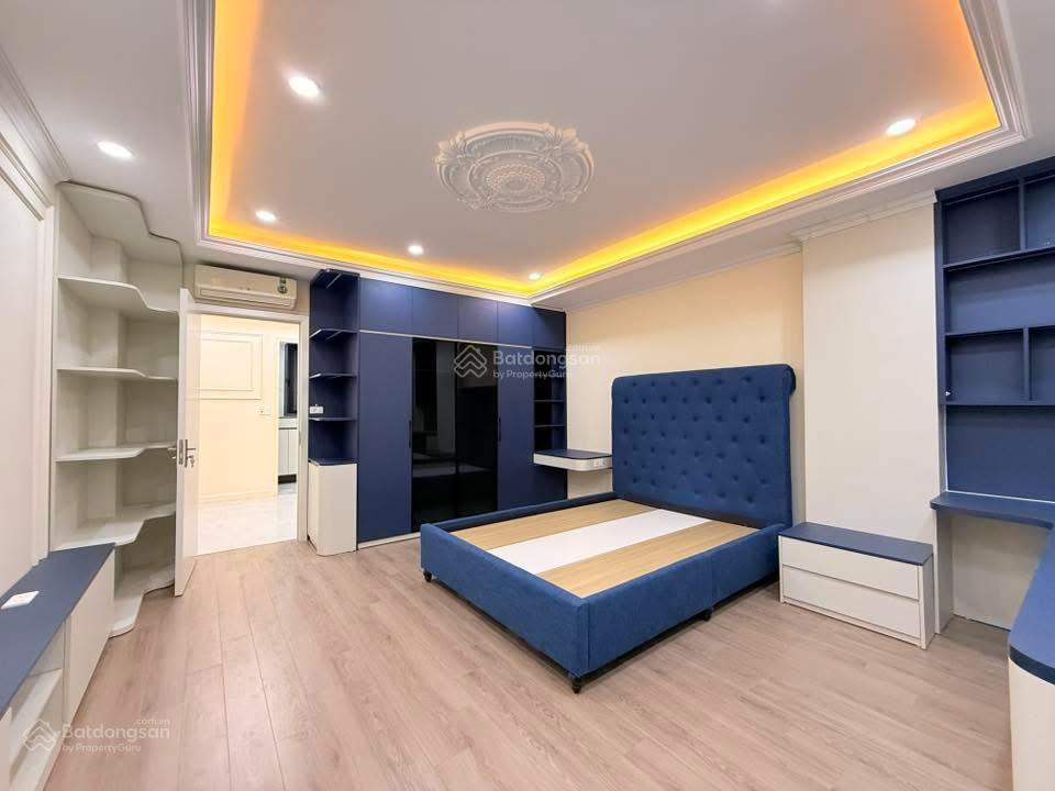 Bán gấp nhà phố cổ tô hiệu hà đông 42m, 5 tầng giá nhỉnh 9 tỷ, full nội thất xịn, gần phố