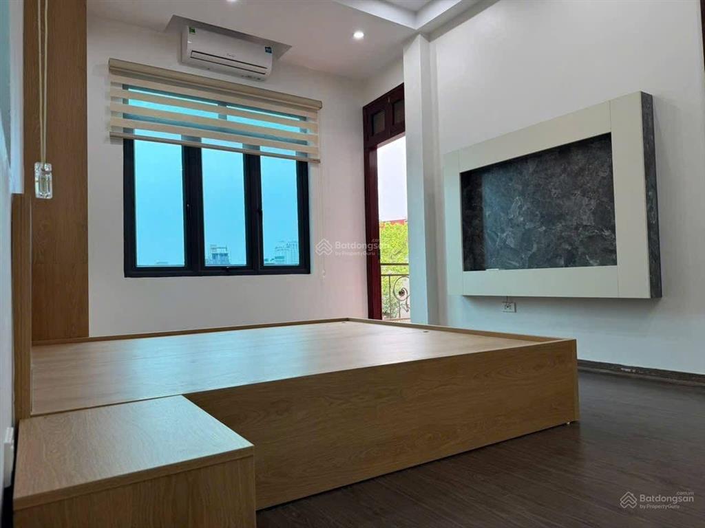 Bán gấp nhà mới tinh, 33m, 5 tầng, mt6m  20m ra mặt phố yết kiêu hà đông giá nhỉnh 8tỷ