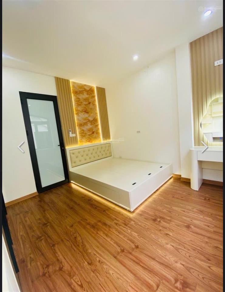 Phân lô, ô tô tránh đỗ, vào nhà, kinh doanh 35m, 5 tầng, 6 ngủ giá hơn 12 tỷ mỗ lao hà đông