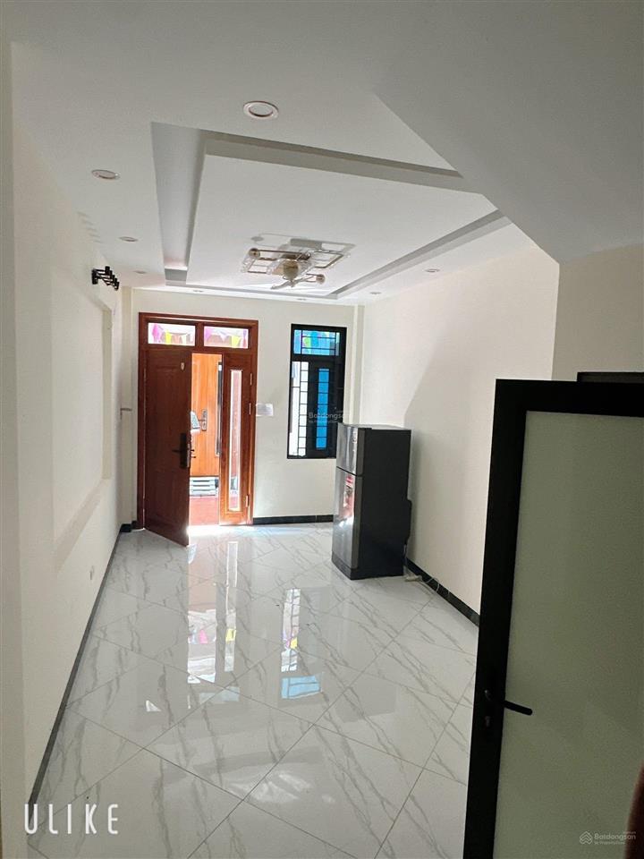 Biên giang hà đông 35m, 4 tầng 4.5 tỷ ô tô đỗ cửa 20m ra ô tô tránh, full đồ về ở ngay