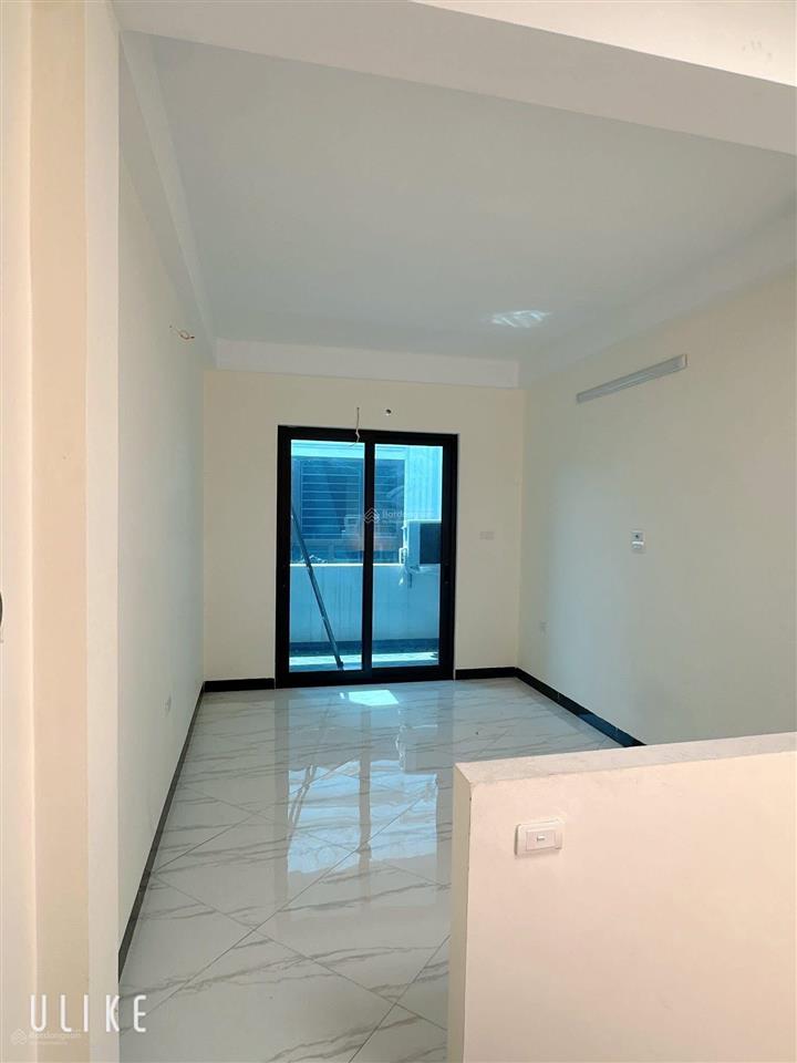 Biên giang hà đông 35m, 4 tầng 4.5 tỷ ô tô đỗ cửa 20m ra ô tô tránh, full đồ về ở ngay
