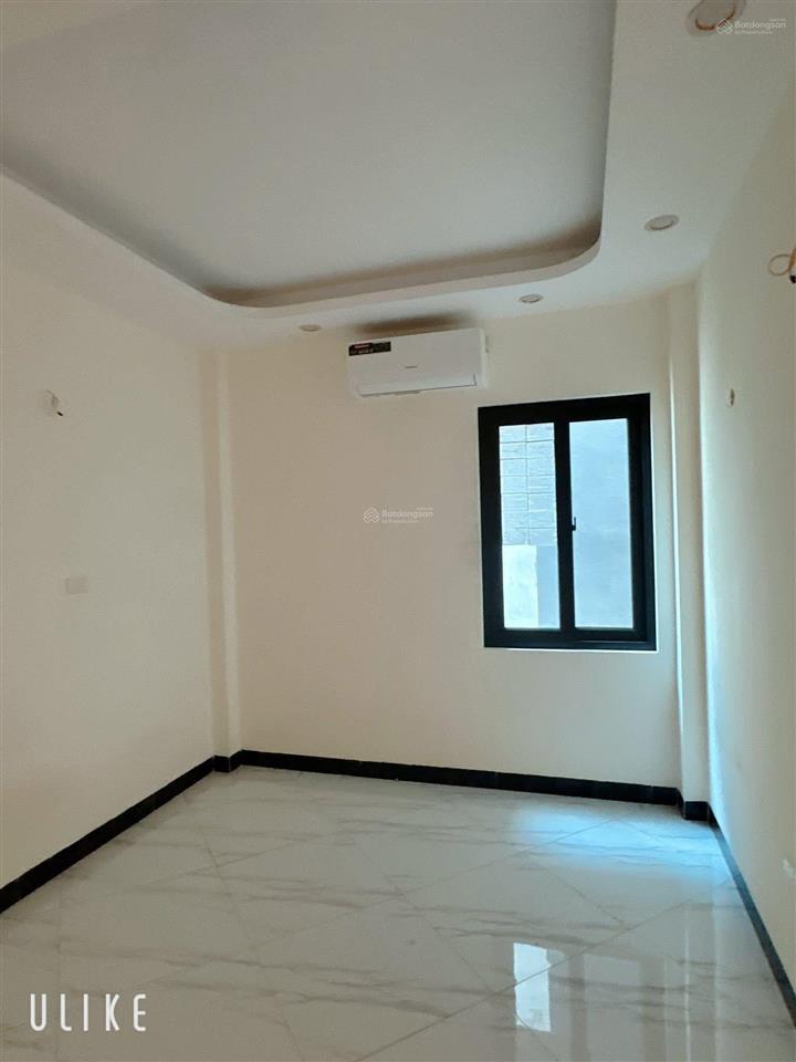 Biên giang hà đông 35m, 4 tầng 4.5 tỷ ô tô đỗ cửa 20m ra ô tô tránh, full đồ về ở ngay