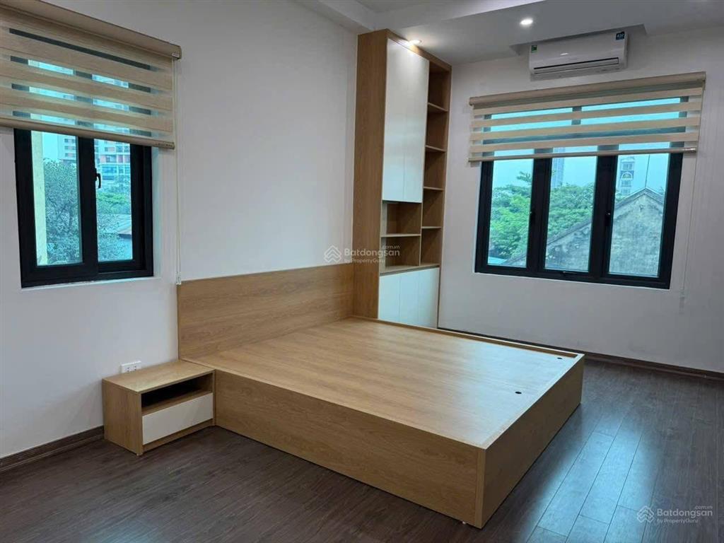 Nhà mới, ô tô đỗ gần dt 33m, 5 tầng 8 tỷ tại cầu trắng hà đông  0868 685 *** em kỷ