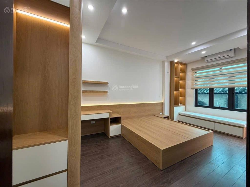 Nhà mới, ô tô đỗ gần dt 33m, 5 tầng 8 tỷ tại cầu trắng hà đông  0868 685 *** em kỷ