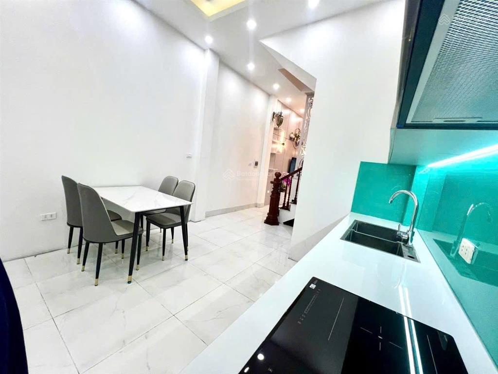 Yên nghĩa hà đông nhà đẹp 40m, 5 tầng 7 tỷ, ô tô đỗ cửa, nội thất xịn