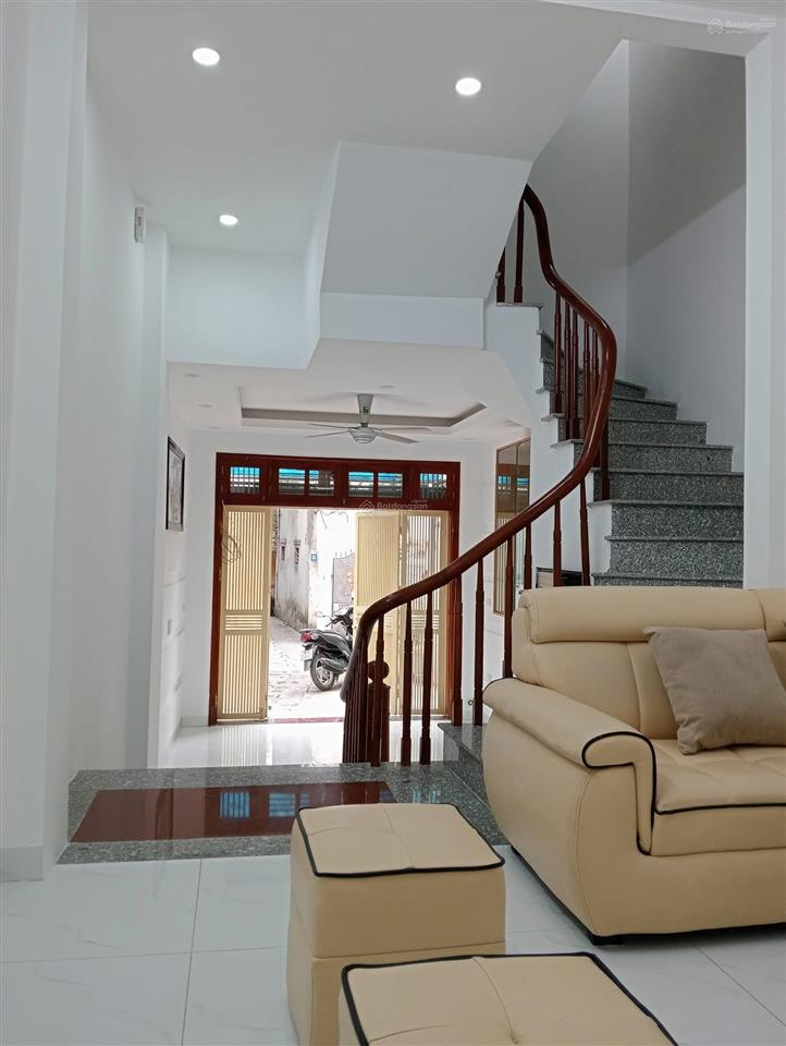 Nhà đẹp ngõ nông 35m, 5 tầng 6 tỷ tại la nội, dương nội, hà đông  0868 685 *** em thu kỷ xem nha
