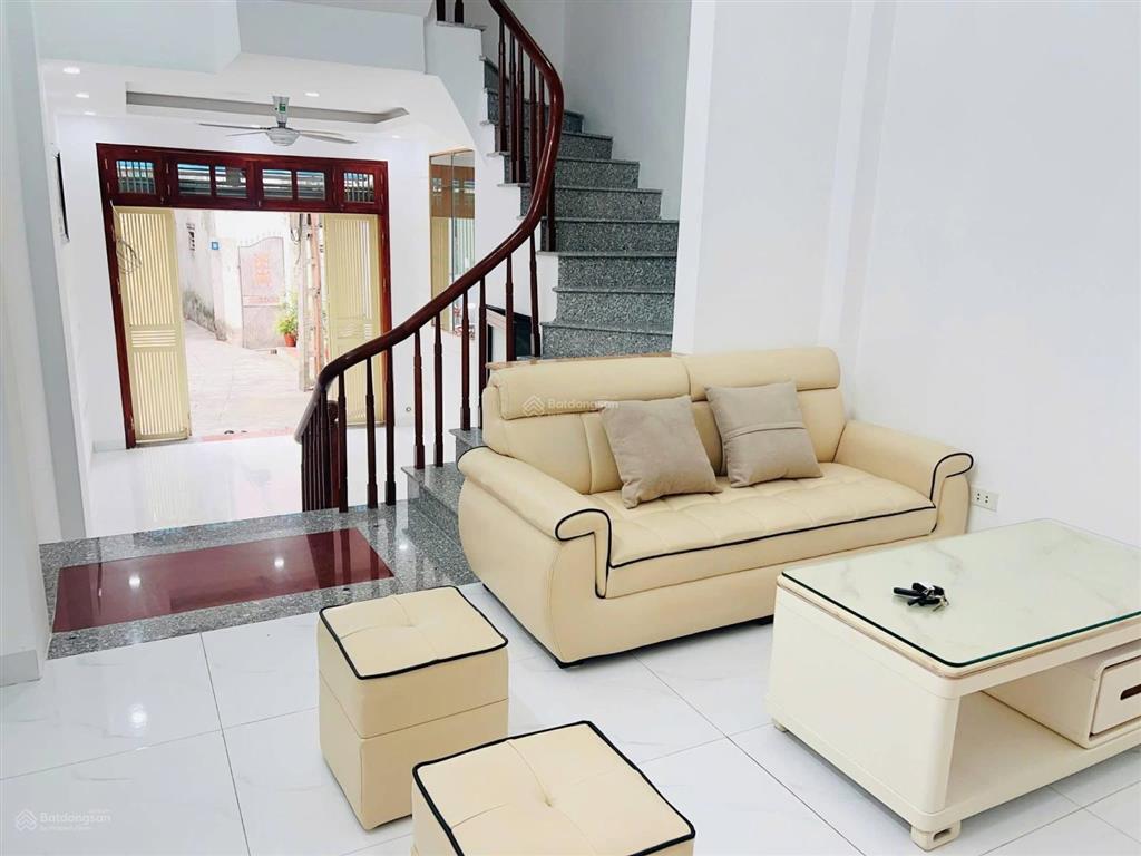 Nhà đẹp ngõ nông 35m, 5 tầng 6 tỷ tại la nội, dương nội, hà đông  0868 685 *** em thu kỷ xem nha