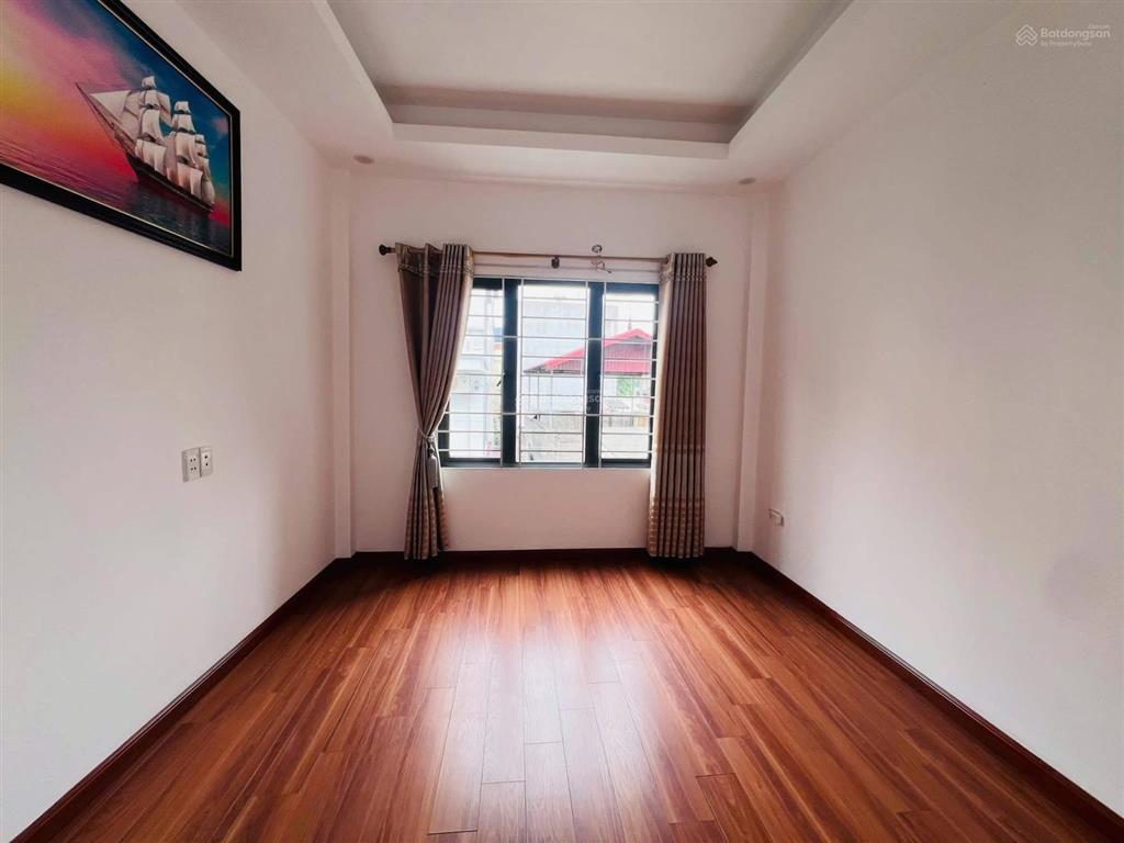 Nhà đẹp ngõ nông 35m, 5 tầng 6 tỷ tại la nội, dương nội, hà đông  0868 685 *** em thu kỷ xem nha