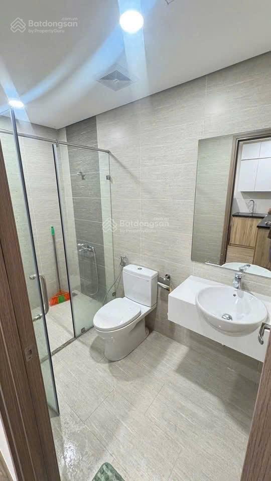 Bán căn 73m, 3 ngủ hơn 6 tỷ, sổ hồng riêng, view hồ west a vinhomes smart city tây mỗ, nam từ liêm