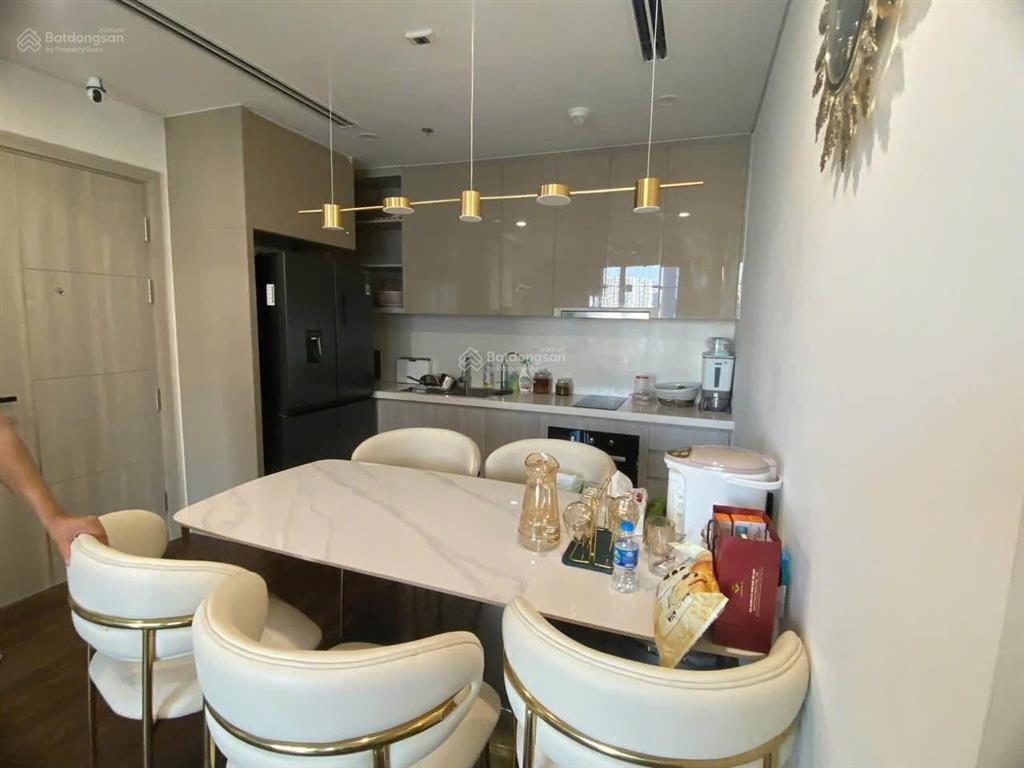 Bán căn 73m, 3 ngủ hơn 6 tỷ, sổ hồng riêng, view hồ west a vinhomes smart city tây mỗ, nam từ liêm