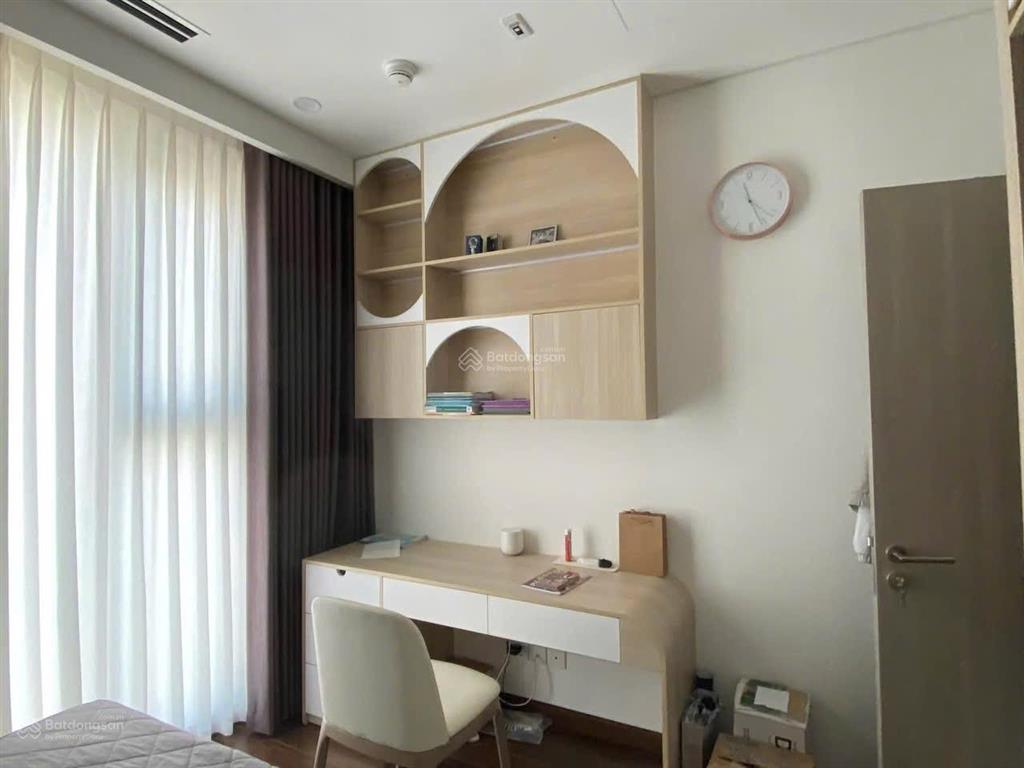Bán căn 73m, 3 ngủ hơn 6 tỷ, sổ hồng riêng, view hồ west a vinhomes smart city tây mỗ, nam từ liêm