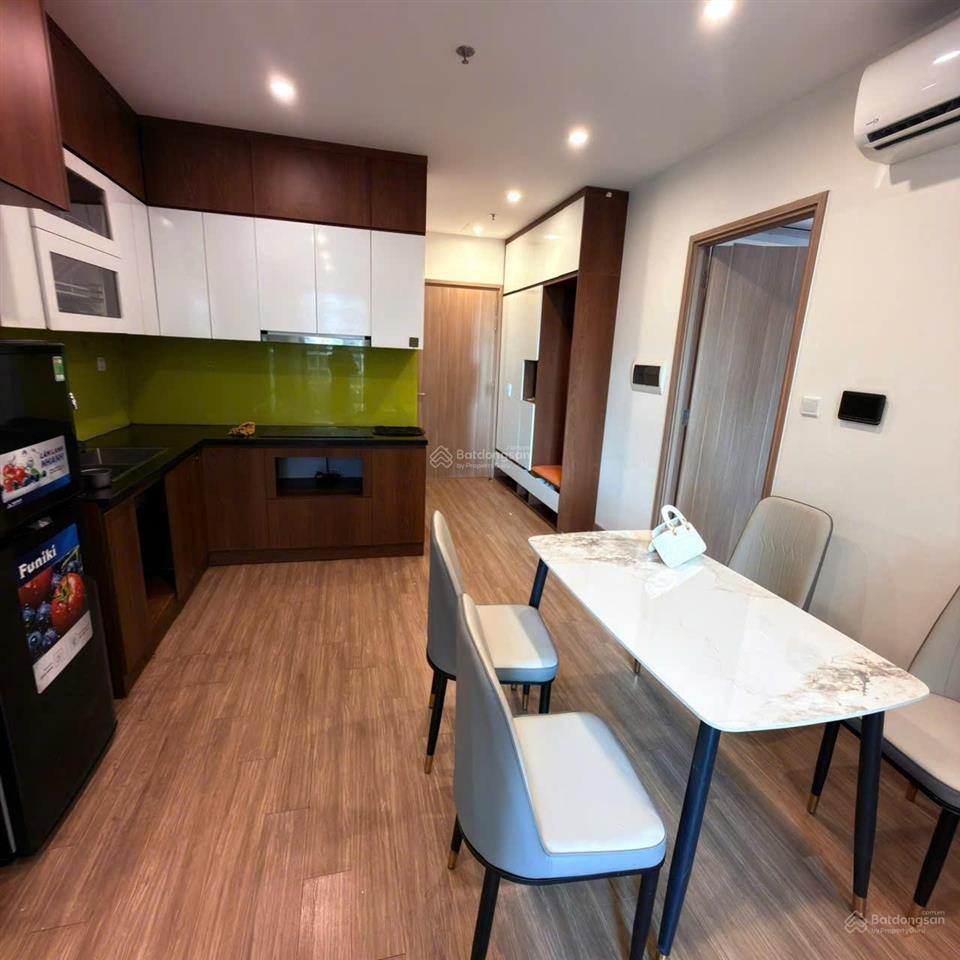 81m, 3 ngủ, sẵn sổ full nội thất giá 86tr/m tòa sa3 vinhomes smart city tây mỗ, nam từ liêm