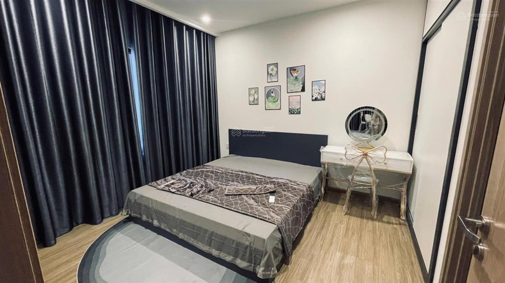 Bán căn 65m, 2n2 sẵn sổ 4.1 tỷ toà s202 vinhomes smart city tây mỗ, tầng trung