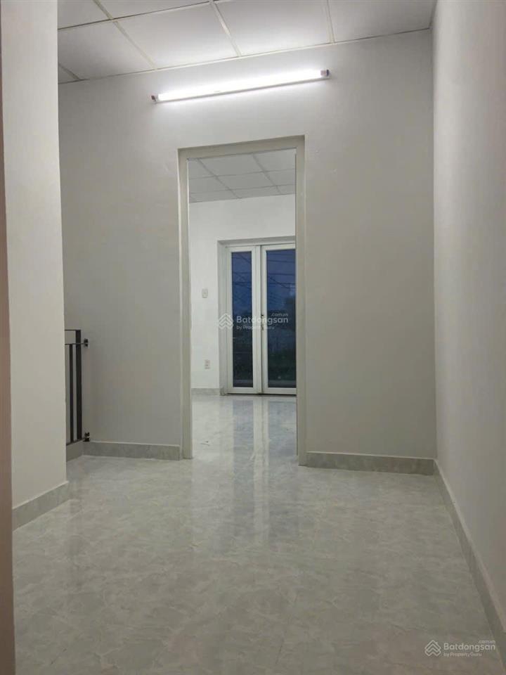 Nhà bán 1 trệt 1 lầu giá 1 tỷ 350 triệu kdc cát tường phú sinh
